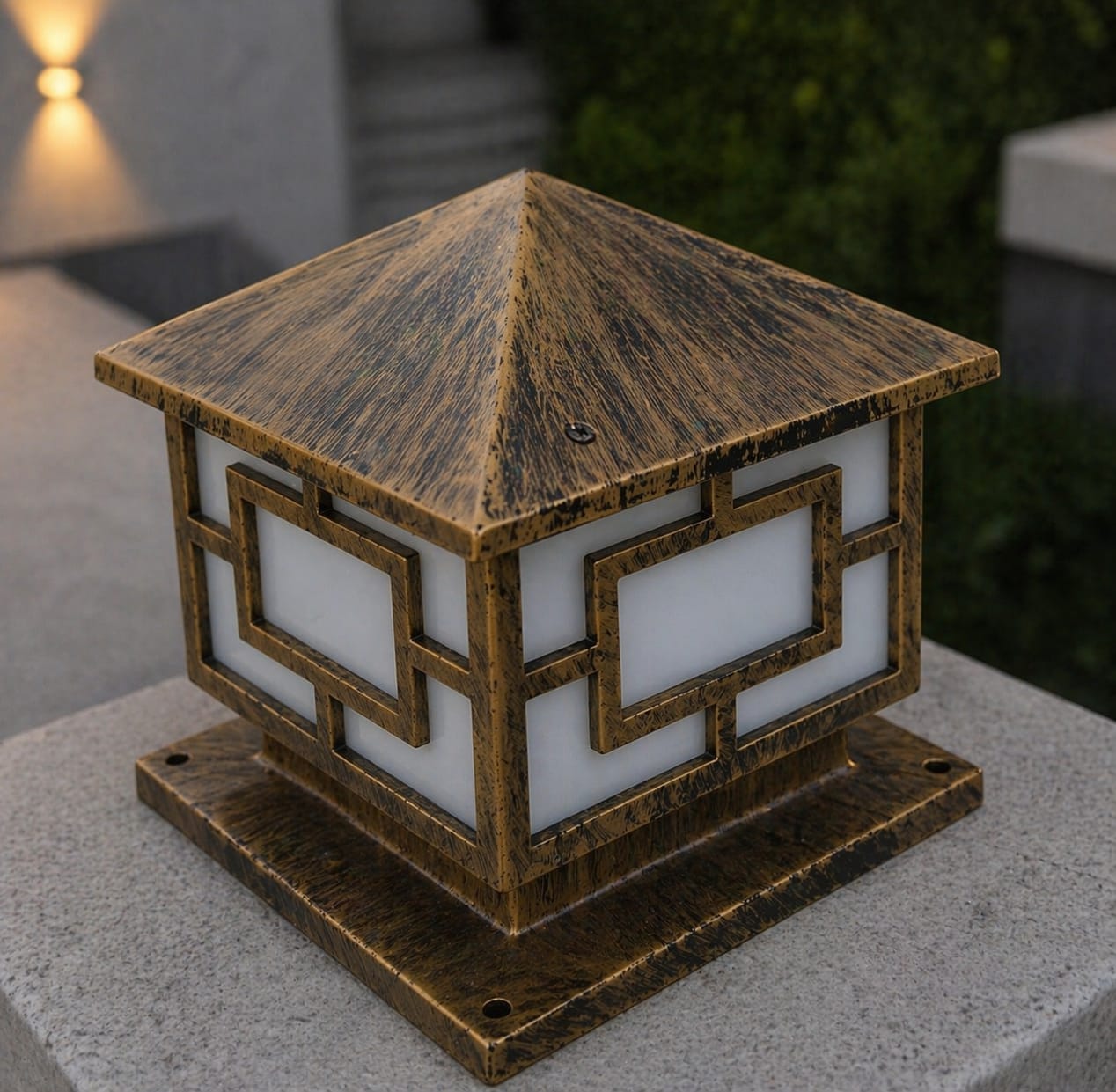 Gate light